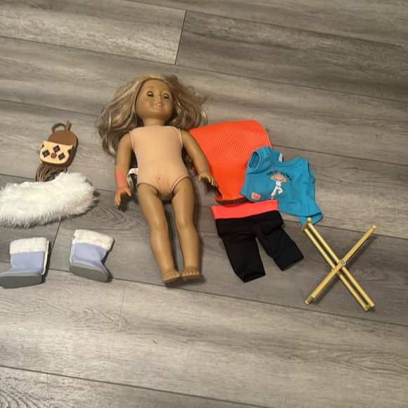 American girl doll and clothing set